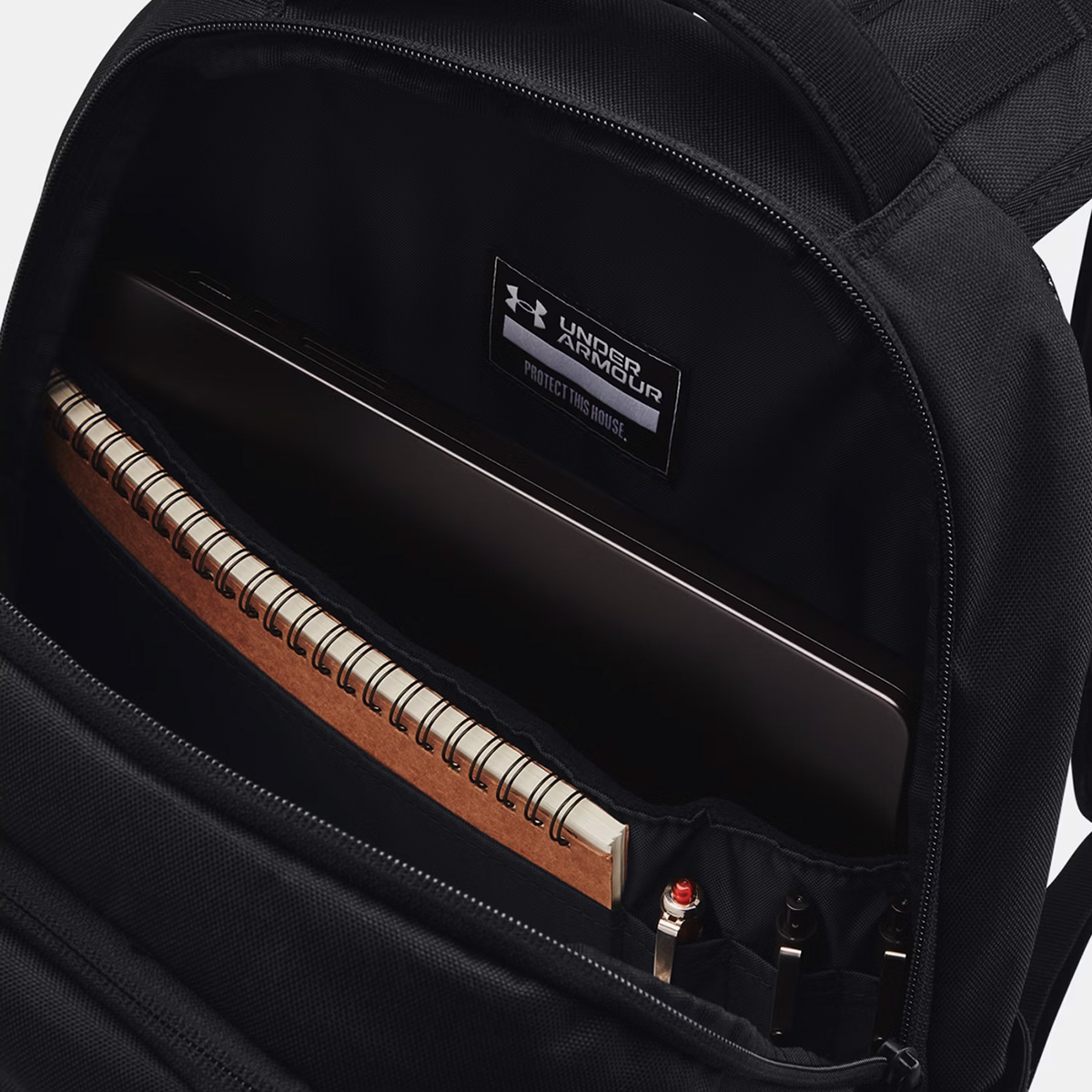 Sac à dos Under Armour 29L Hustle 6.0 Camouflage Noir et blanc 1384672-002 Detail Interieur