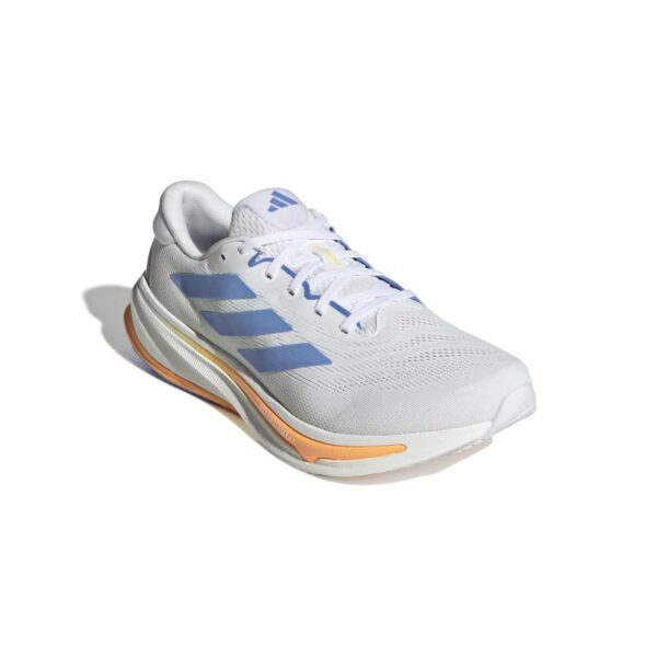 Chaussure de running Adidas Supernova Rise 2 Blanche, bleu ciel et orange JQ7709 Front Lateral Top