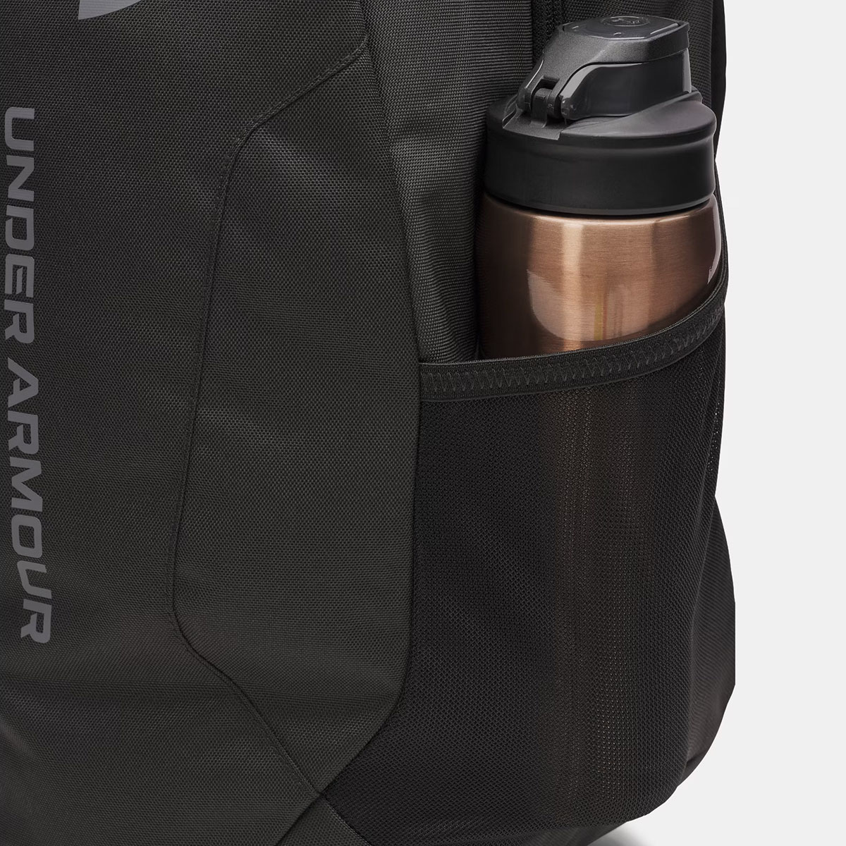 Sac à dos de sport UA Hustle Lite Noir et gris 6000399-001 Detail Lateral