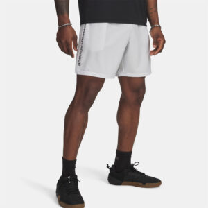 Short UA Tech™ Woven Wordmark Blanc pour homme Under Armour 1383356-023 Vue porté de face