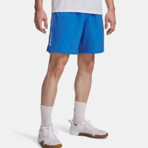 Short UA Tech™ tissé avec logo pour homme Bleu 1383356-402 Vue porté de face
