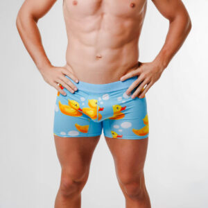 Boxer Premium 2.0 Budgy Smuggler Bleu ciel Canards Jaunes Vue porté de face