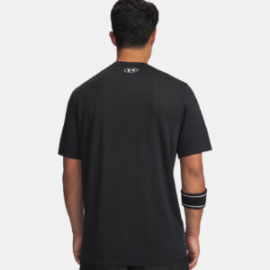 T-shirt UA Tech™ Play pour Homme Under Armour Noir 6009833-001 Vue porté de dos