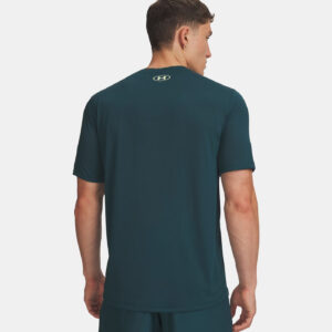 T-shirt UA Tech™ Play pour Homme Under Armour Vert ardent 6009833-919 Vue porté de dos