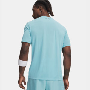 T-shirt UA Tech™ Play pour Homme Under Armour Bleu ciel 6009833-425 Vue porté de dos