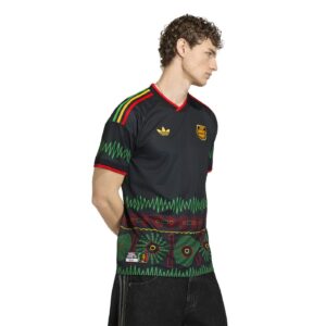 Maillot Replica Extérieur Jamaïque 2026 Adidas x Bob Marley KD0957 Vue porté de face