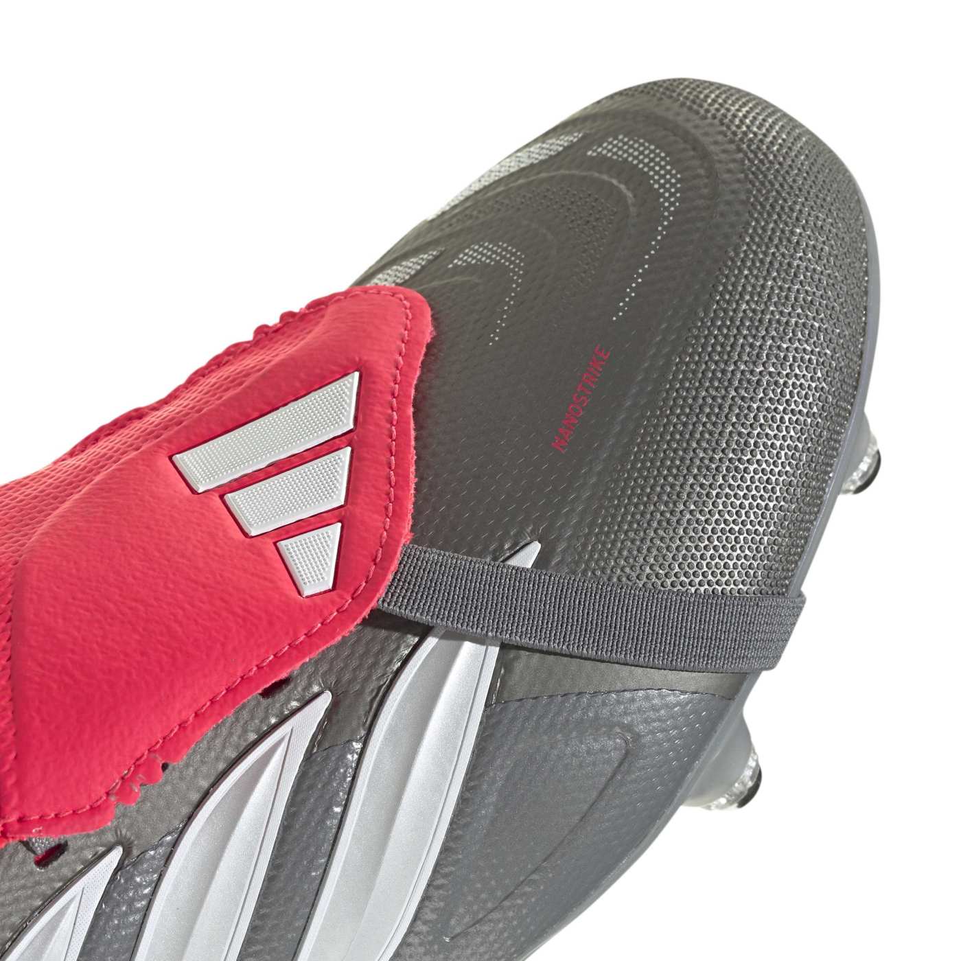 Crampons à languette rabattue Adidas Predator League SG Gris KI6295 Detail Front Top Lateral