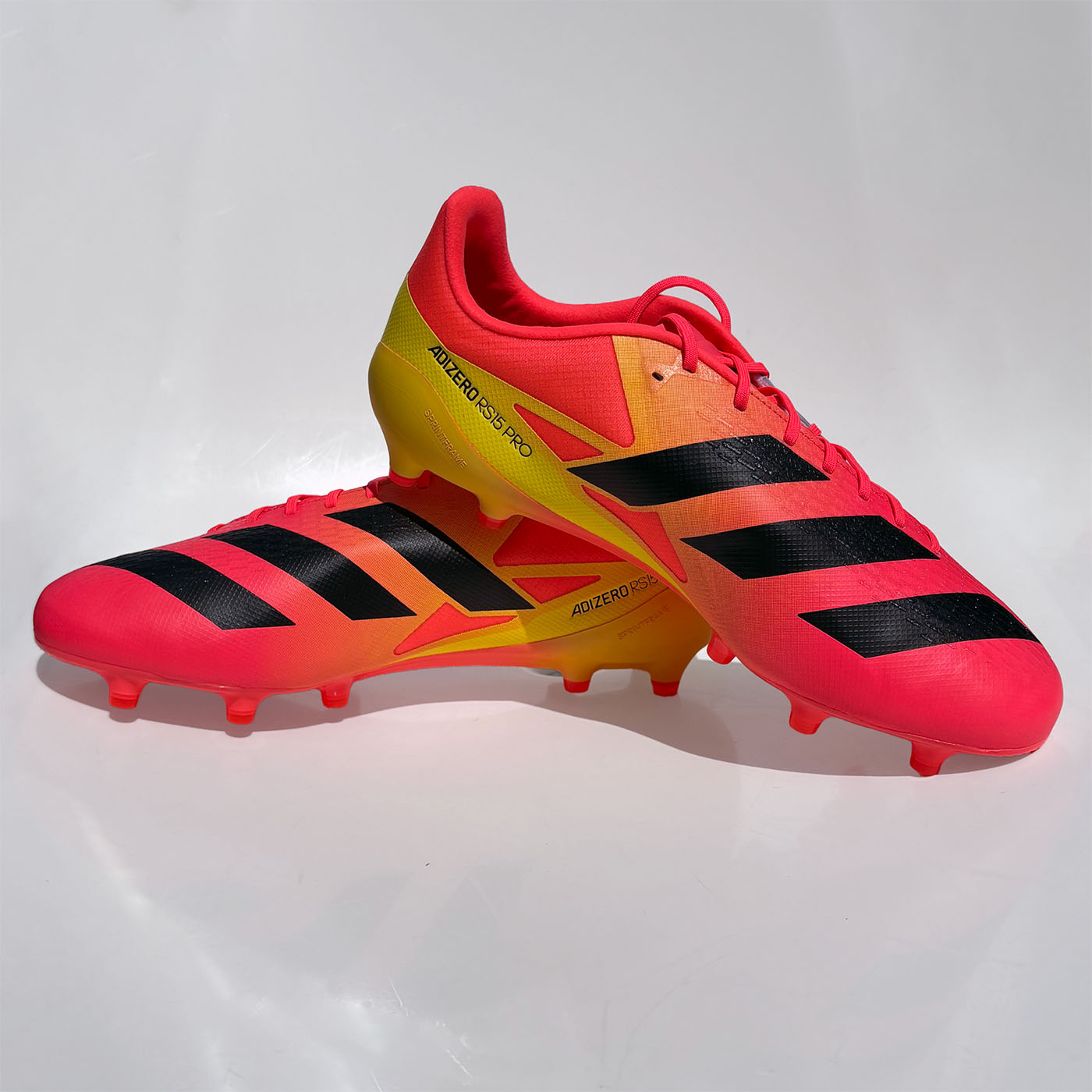 Crampons Adidas Adizero RS15 Pro FG Rose et jaune KI3660 Pair Medial