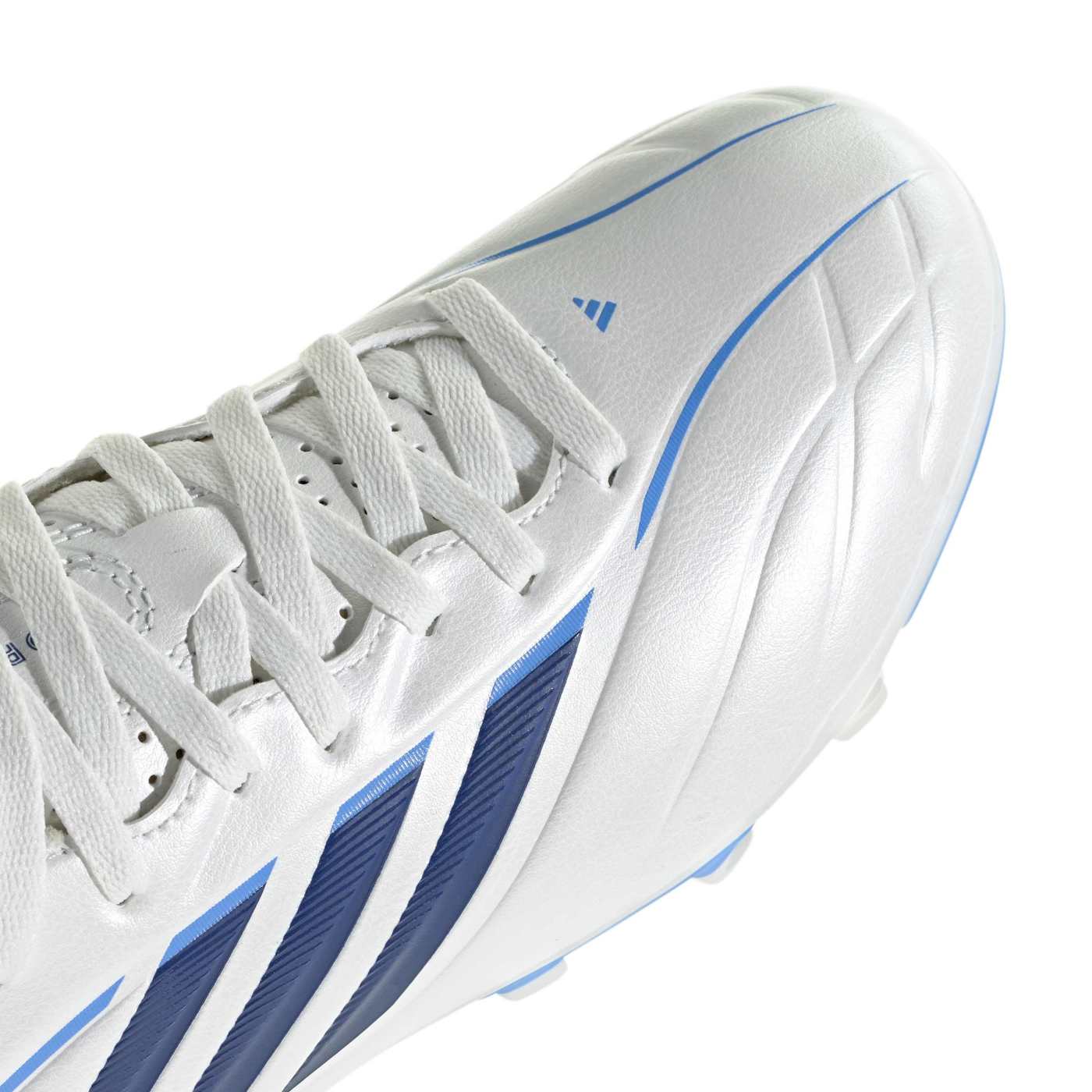 Crampons Adidas Copa Pure IV Club FG:MG Enfant Blanc et bleu KI3113 Detail Front Top Lateral