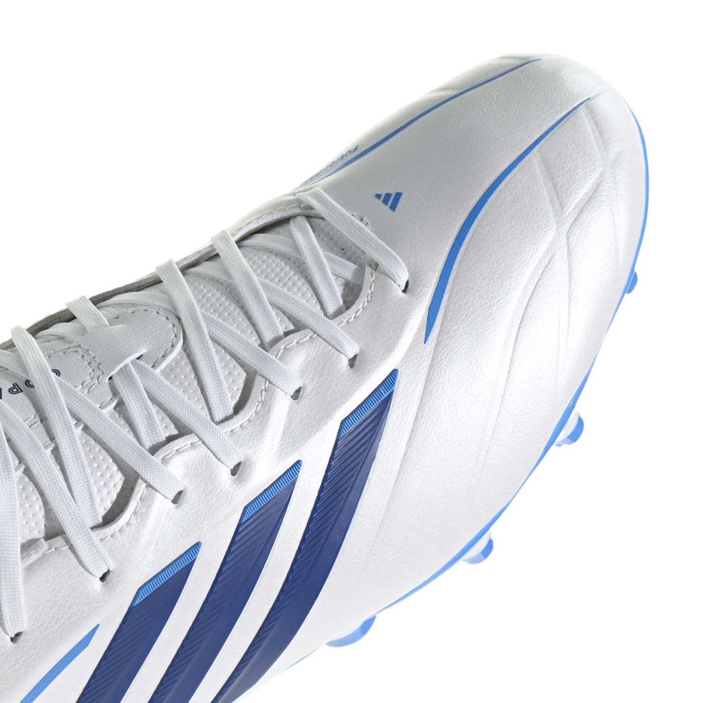 Crampons Adidas Copa Pure IV League FG Blanc et bleu KI0656 Detail Front Top Lateral