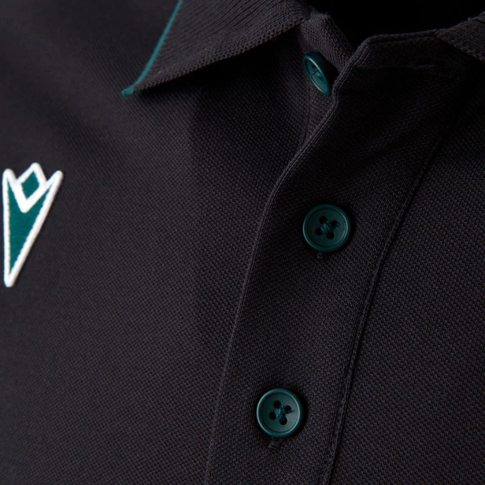 Polo Staff Section Paloise Macron 2025/2026 Noir Detail Face bouton col polo