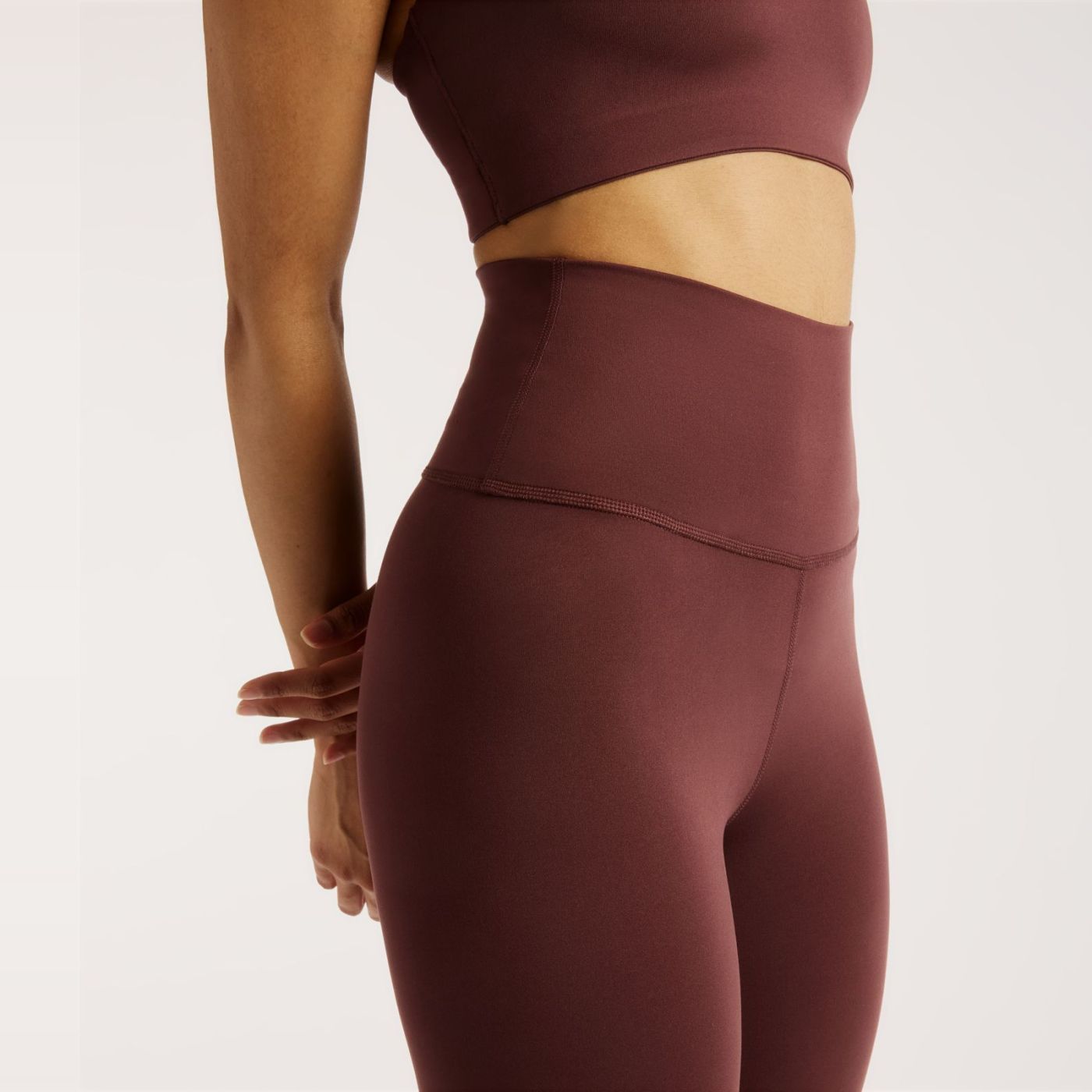 Legging New Balance Essential High Rise Bordeaux Femme Detail lateral